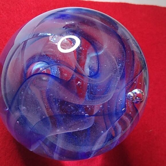 Lg Paperweight Art Glass Blue Swirling Clouds & Bubbles Cottagecore grandmacore - Picture 3 of 10